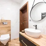 - Dwupoziomowe * Biały Dunajec