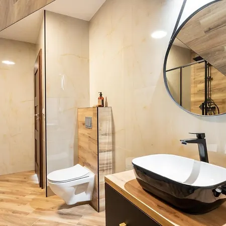 - Dwupoziomowe Lägenhet *