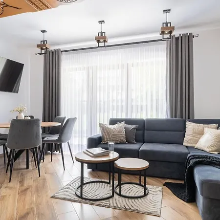 - Dwupoziomowe Biały Dunajec