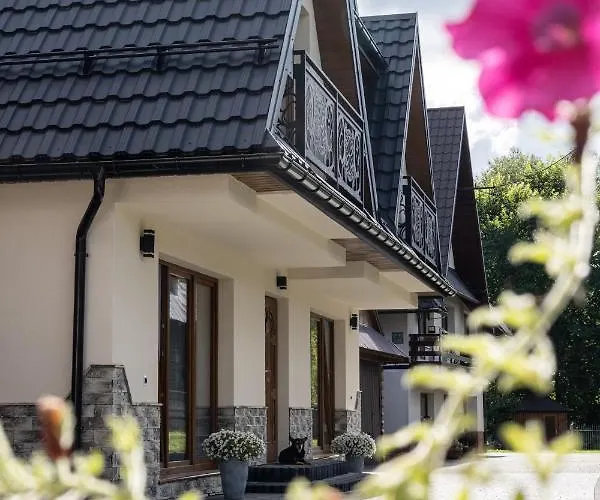 - Dwupoziomowe Biały Dunajec